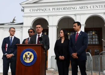 ‘Clown show’: Dem appalled by GOP lawmakers at Clinton-Epstein deposition