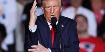 ‘Pastors for Trump’ member personally tells president to fire staffer over Obama video