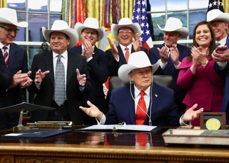 Observers alarmed as Trump’s FBI calls ‘horrifying’ meeting of state election officials