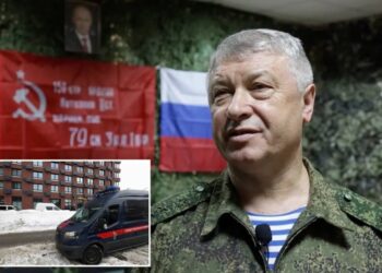 Top Russian general Vladimir Alekseyev shot several times at Moscow apartment building