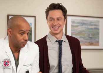 How ‘Scrubs’ Creator Bill Lawrence Revived Original Cast’s ‘Infectious Childish Joy’ to Reunite 16 Years Later