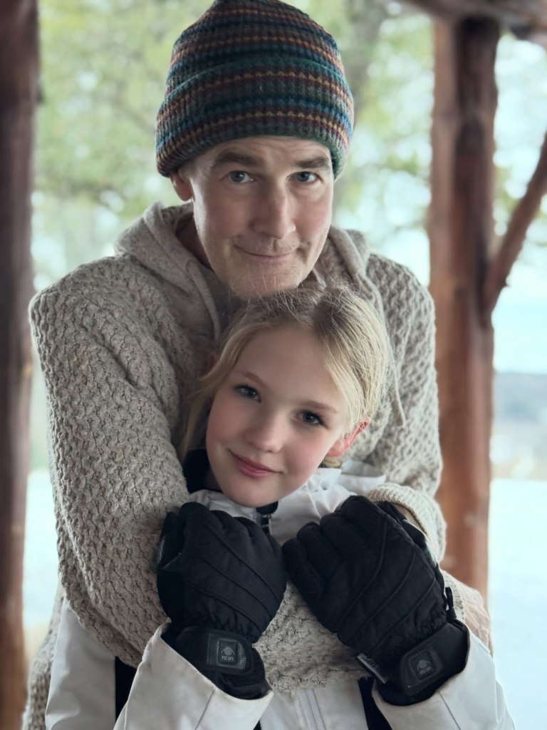 James Van Der Beek embracing his daughter.
