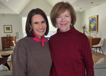 Tina Smith endorses Peggy Flanagan over Angie Craig in Minnesota Senate race
