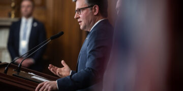 Mike Johnson to attend Turning Point event with far-right global leaders