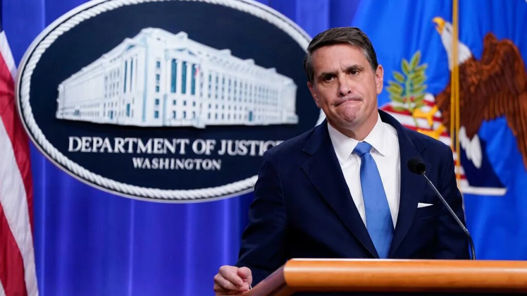 Analyst floored by Trump flunky’s Sunday interview: ‘Absolutely corrupt’