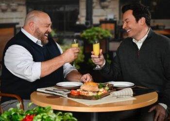 ‘The Tonight Show’ Host Jimmy Fallon and Kevin James Sing About Office Missed Connections | Exclusive