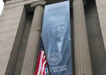 Trump’s banners advertise harsh truths about his regime’s failure