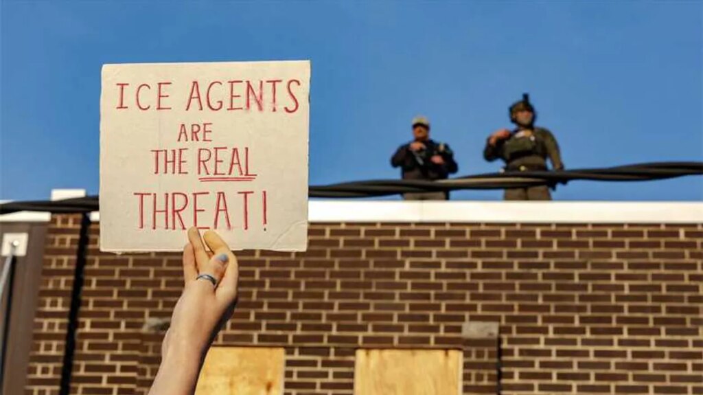 Judge describes detainment of immigrant as ‘manifest recklessness’ and urges her release