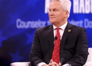 Comer exposed Melania Trump while shielding husband in Epstein scandal: expert