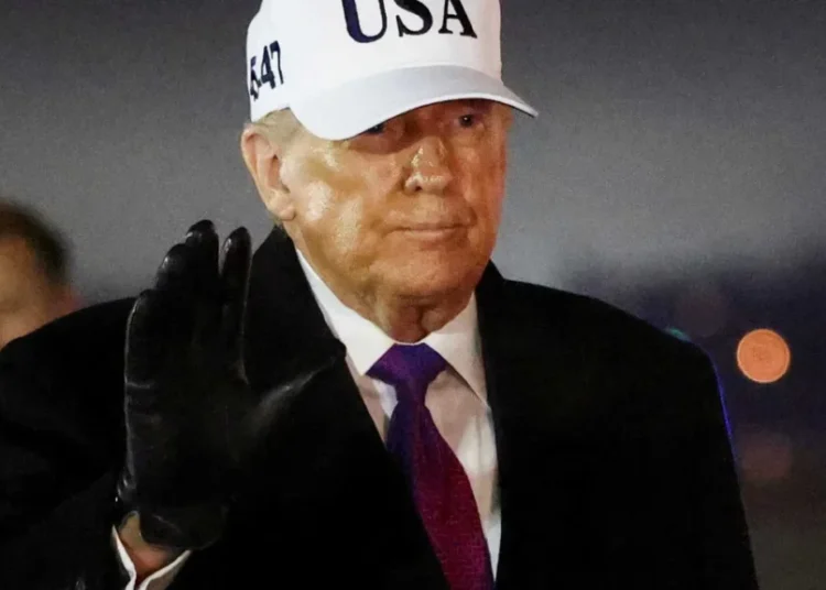 Baffled analysts pile on Trump’s latest Epstein files distraction: ‘Literal desperation’