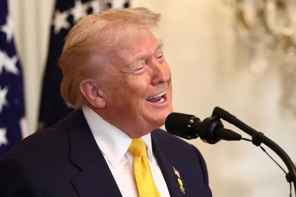 ‘Horrific dangers’ of Trump’s mental decline revealed by neuroscientist: ‘Just gets worse’