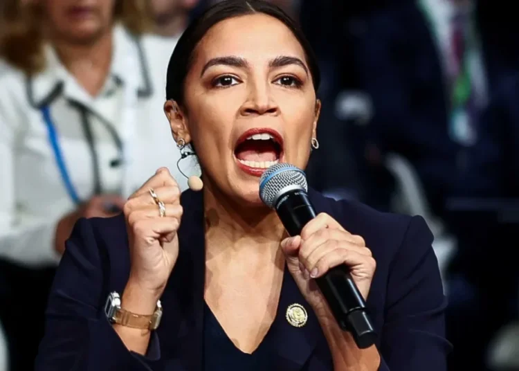 As Dem Voters Seek a ‘Fight’ With the Superrich, AOC is Now Their Favorite Candidate: Poll