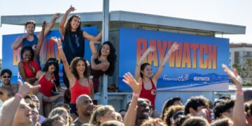 ‘Baywatch’ casting call brings back ’90s with in-person auditions, red suits and ripped bods