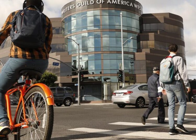 With its staff union still on strike, the Writers Guild of America West threatens to cancel its award ceremony