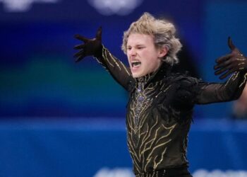 Ilia Malinin powers U.S. to Olympic gold in team figure skating competition