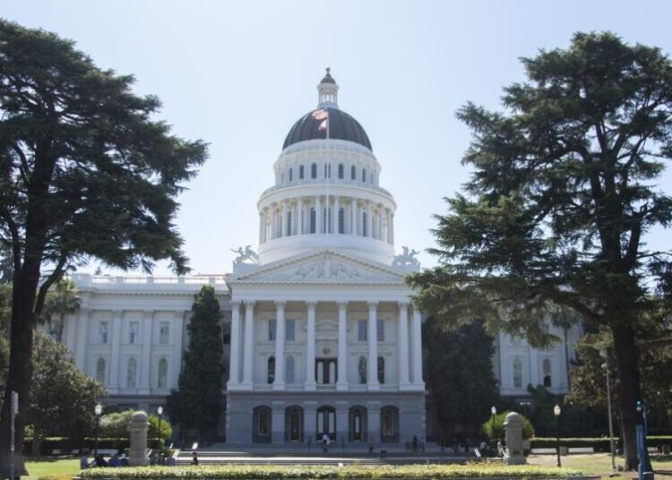 Tight California governor’s race between five leading candidates