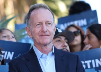 Austin Beutner ends run for L.A. mayor, a month after his daughter’s death