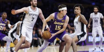Lakers guard Austin Reaves to play tonight against the Nets