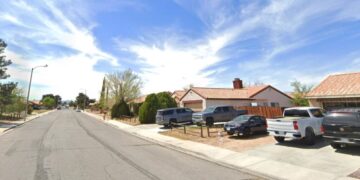 Man kills 2 relatives, shoots third in Victorville, authorities say