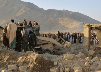 Pakistan kills dozens in strikes targeting militants along Afghan border