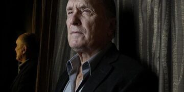 Robert Duvall, acting legend known for intense roles, dead at 95