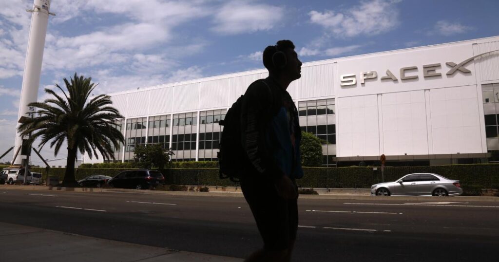 SpaceX combines with xAI at a $1.25-trillion valuation