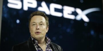 Labor board gives up oversight of SpaceX in victory for Musk