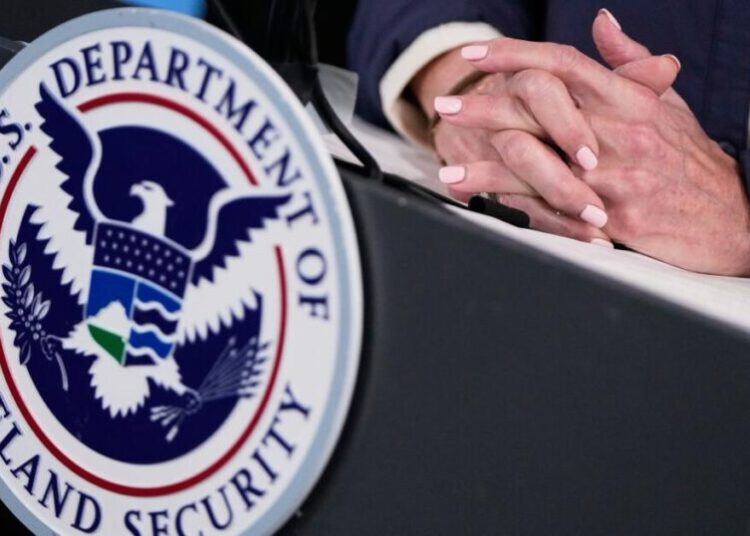 Appeals court affirms Trump policy of jailing immigrants without bond