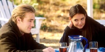 On ‘Dawson’s Creek,’ James Van Der Beek taught millennials how to cry