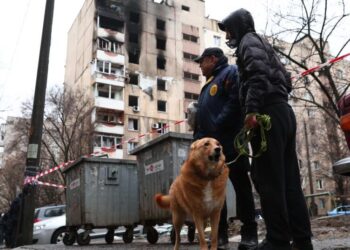 Ukraine says Russia launched a major aerial attack before Kyiv’s talks with U.S.