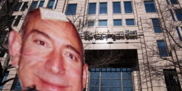 Washington Post publisher Will Lewis stepping down, days after big layoffs