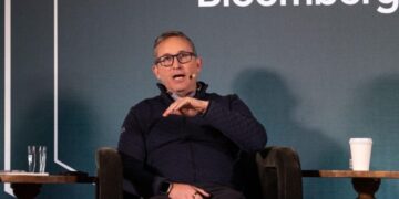 Oura says it will stick with a subscription model for its health tracking rings