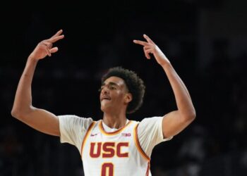 Alijah Arenas delivers his best game, powering USC to win over Indiana