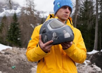 Ukrainian Olympian loses appeal over helmet honoring war dead, which IOC said violated rules