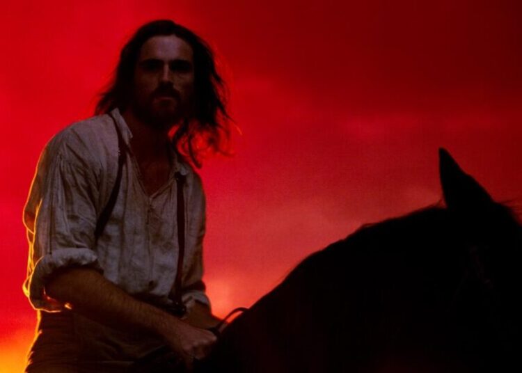 ‘Wuthering Heights’ is a bold, filthy fantasy — but these moors need more erotic heat