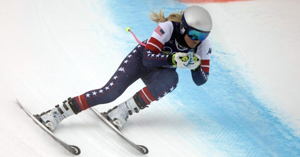 Doctors explain how Lindsey Vonn can ski at Olympics with a ruptured ACL