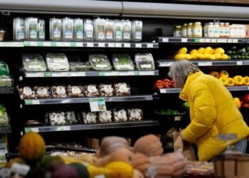 Inflation measure falls to nearly a five-year low as gas prices fall and housing costs cool