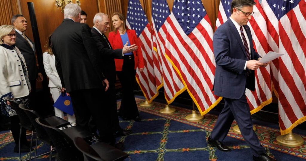 Supreme Court ruling offers little relief for Republicans divided on Trump’s tariffs