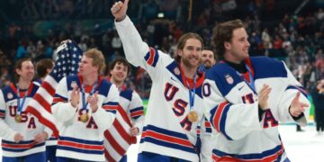 U.S. men’s hockey team is celebrating with Trump. The women aren’t. What’s going on?