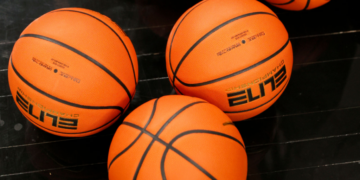 High school girls’ basketball: Saturday’s playoff scores