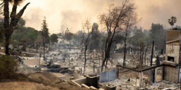 County prosecutors probing whether Edison should be criminally prosecuted for Eaton fire