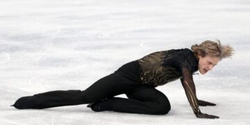 Ilia Malinin suffers stunning stumble, finishes eighth in figure skating at Olympics