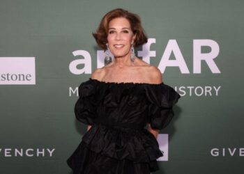 Epstein bought ticket to 2013 Hollywood fundraising gala years after his conviction