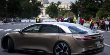 EV maker Lucid to lay off more than 300 employees