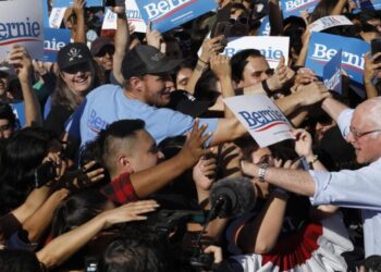 Liberal Sen. Bernie Sanders to kick off California billionaires’ tax campaign