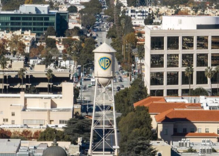 Congress fears the loss of jobs in Hollywood amid Warner Bros. acquisition