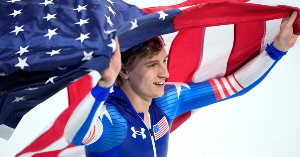 Jordan Stolz wins 500 meters for his second speedskating gold of Winter Olympics