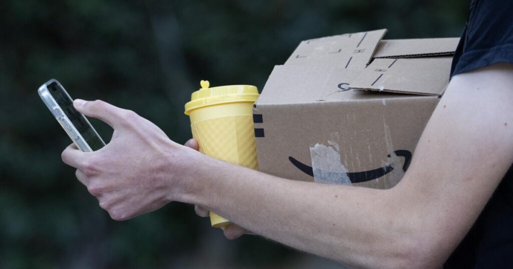 Influencers want to adopt the ‘analog lifestyle’ for 2026. Here’s how to join them