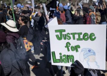 5-year-old Liam Conejo Ramos and father, upon judge’s order, freed by ICE and back in Minnesota