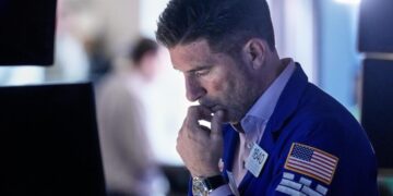 Wall Street keeps calm after the Supreme Court strikes down Trump’s tariffs